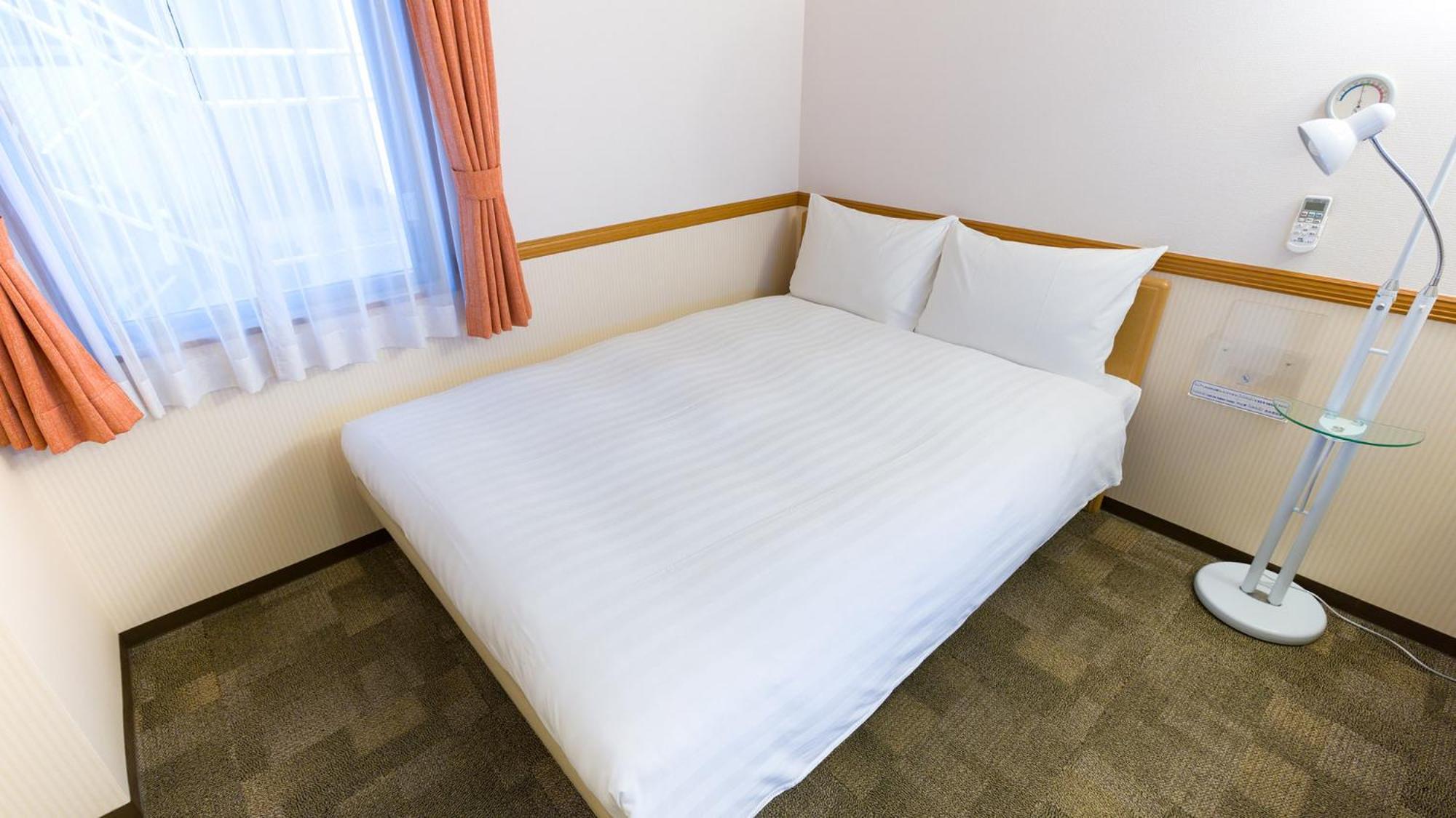Toyoko Inn Okinawa Naha Asahibashi Ekimae Ruang foto