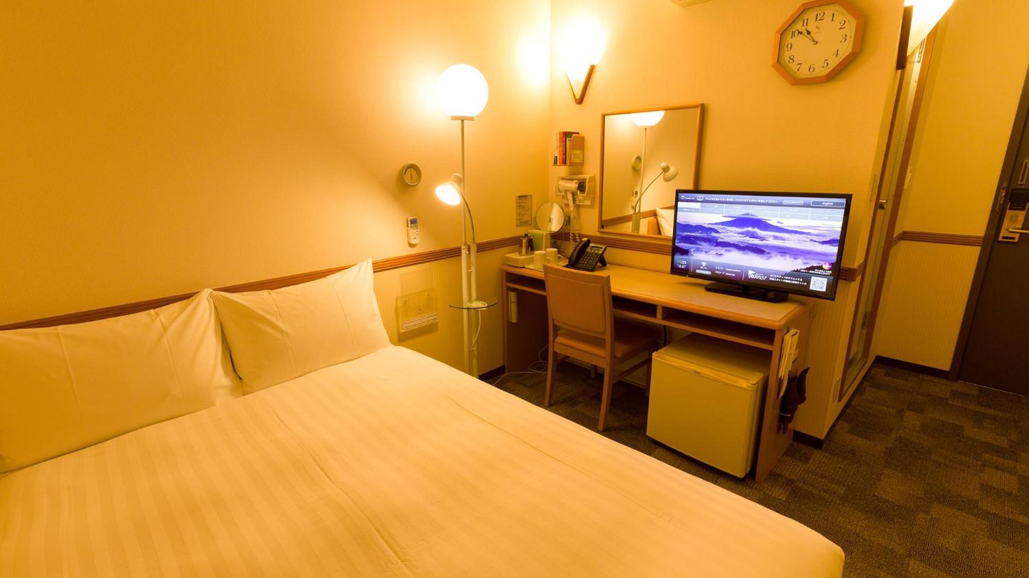 Toyoko Inn Okinawa Naha Asahibashi Ekimae Ruang foto