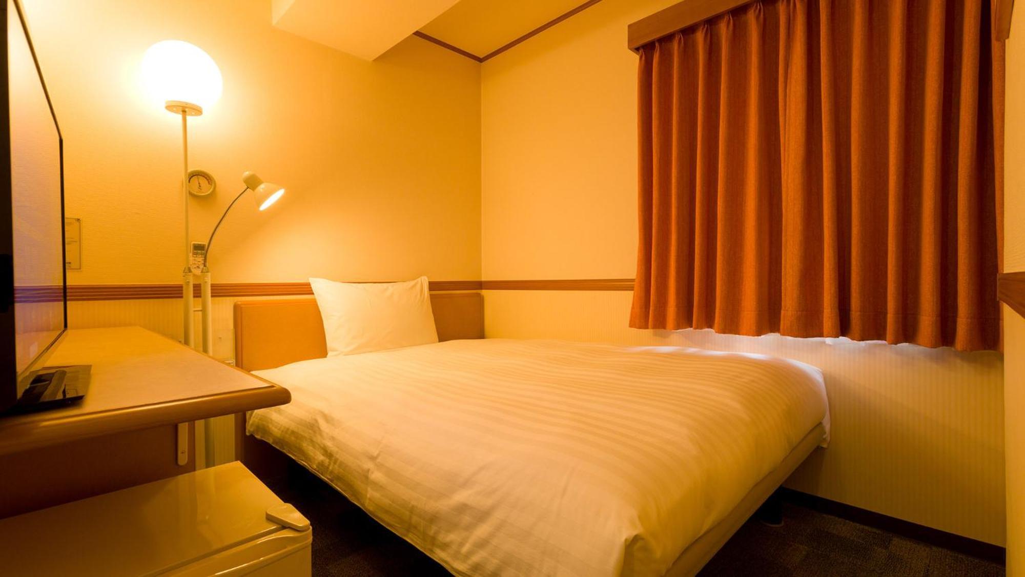 Toyoko Inn Okinawa Naha Asahibashi Ekimae Ruang foto
