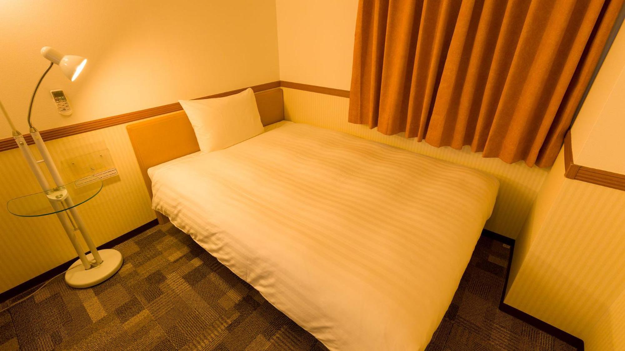 Toyoko Inn Okinawa Naha Asahibashi Ekimae Ruang foto