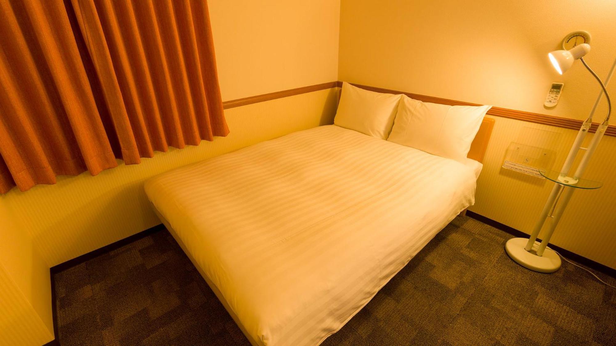 Toyoko Inn Okinawa Naha Asahibashi Ekimae Ruang foto